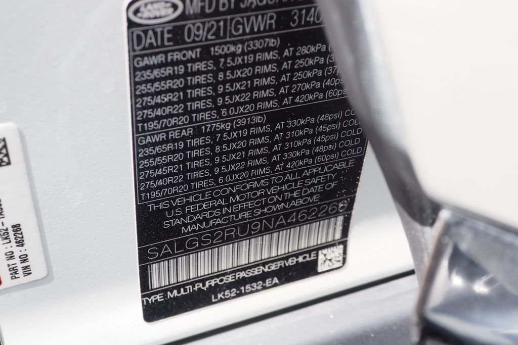 Used 2022 White Land Rover Westminster image 32