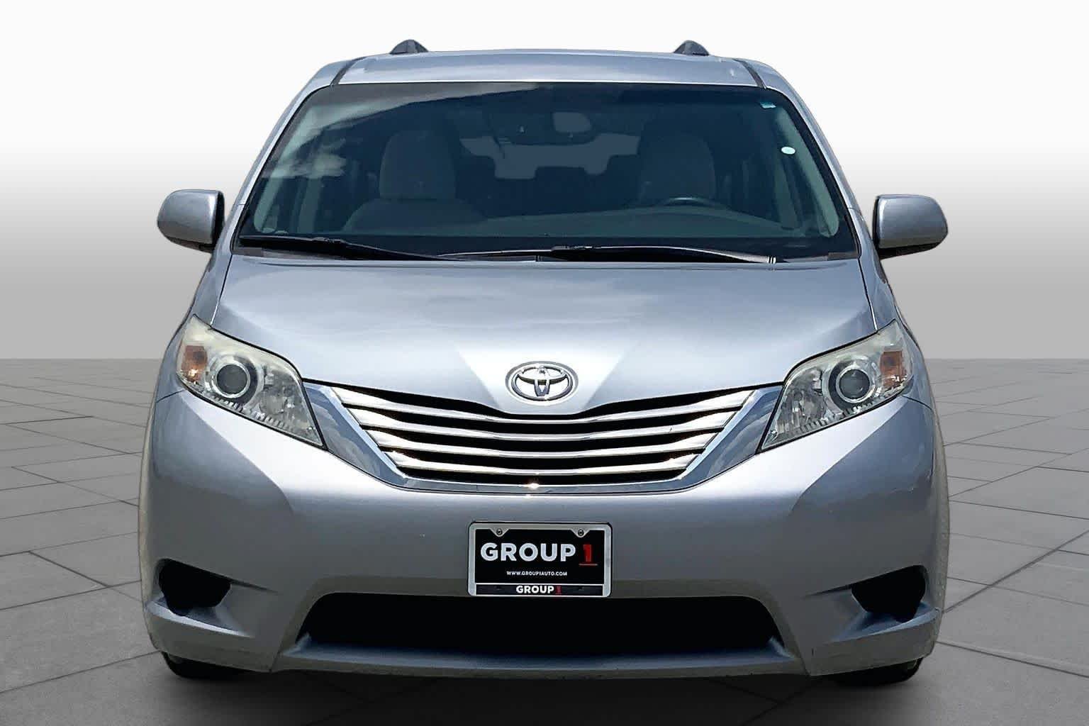 Used 2016 Silver Sky Metallic Toyota LE image 4
