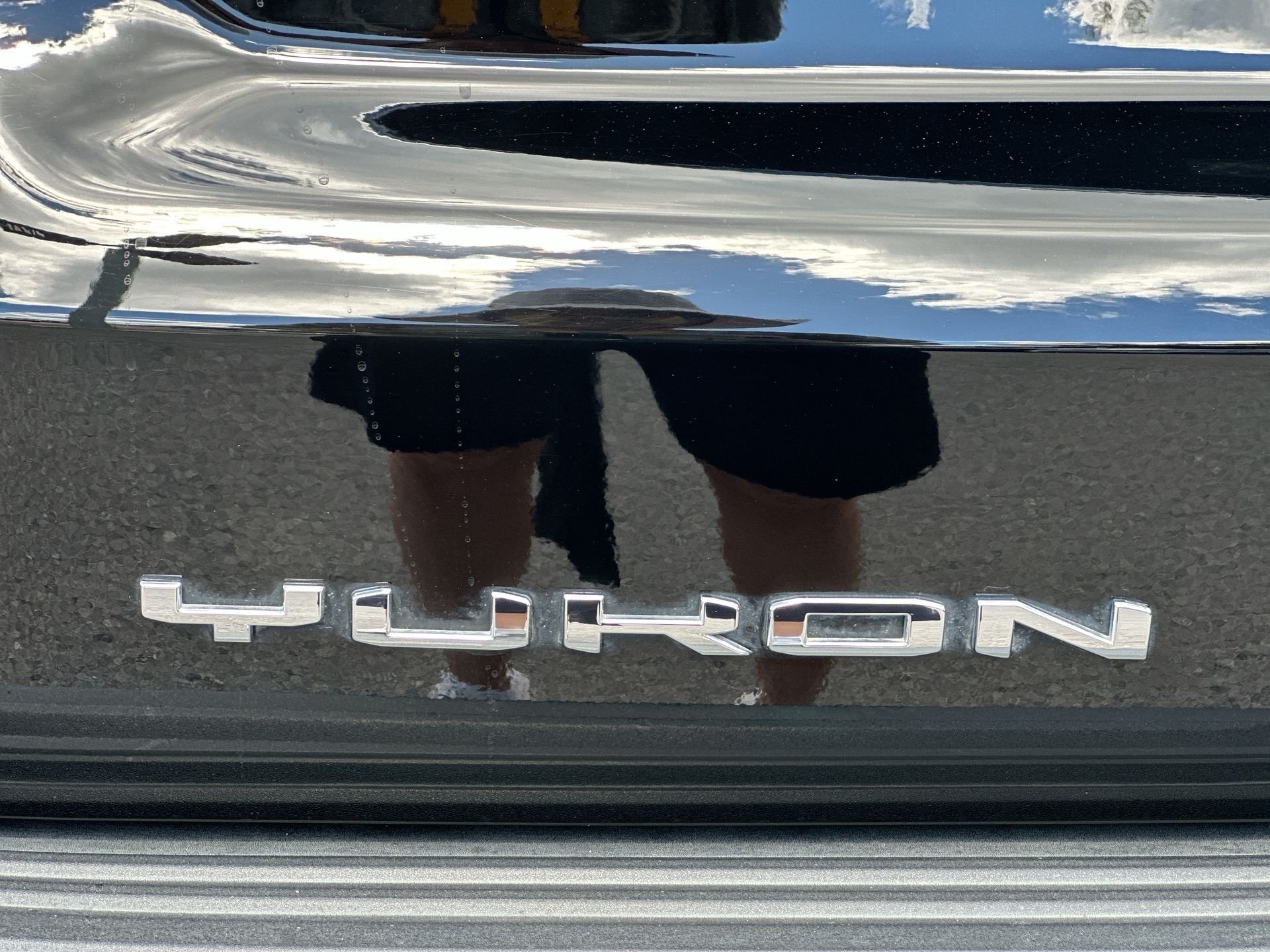 2025 GMC Yukon Denali Ultimate - Photo 31
