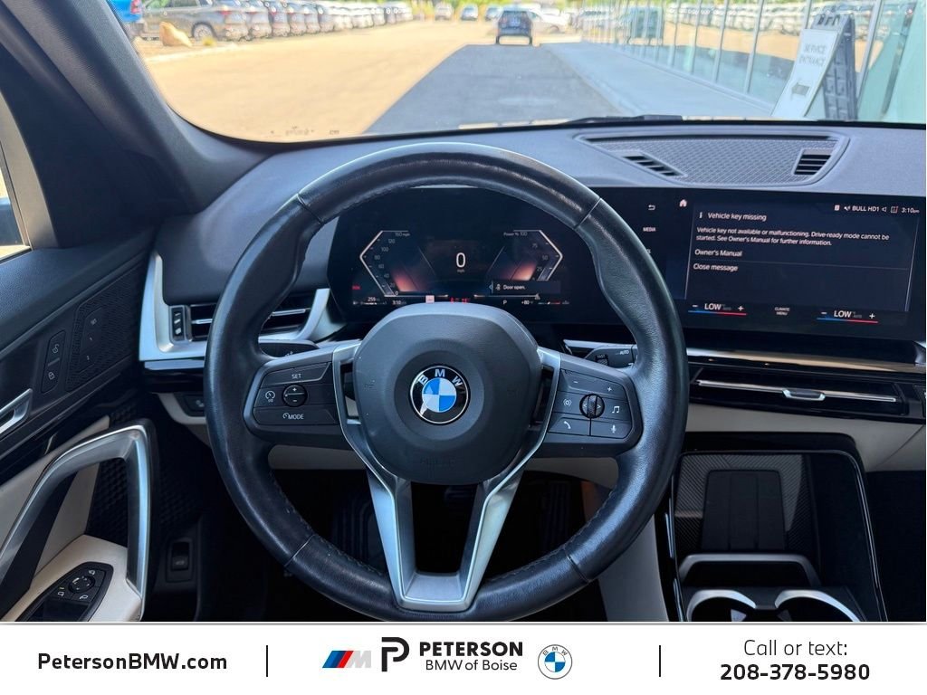 Used 2023 Black BMW xDrive28i image 18