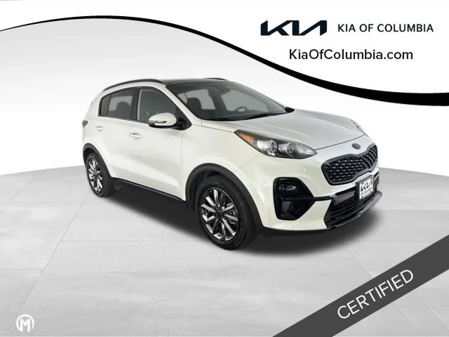 Used 2022 White Kia Nightfall image 1