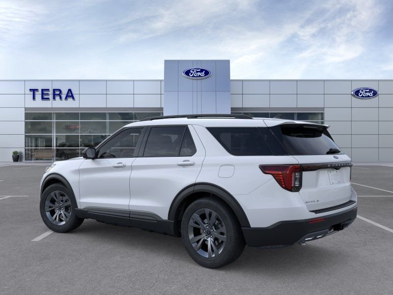 New 2026 Space White Metallic Ford Active image 5