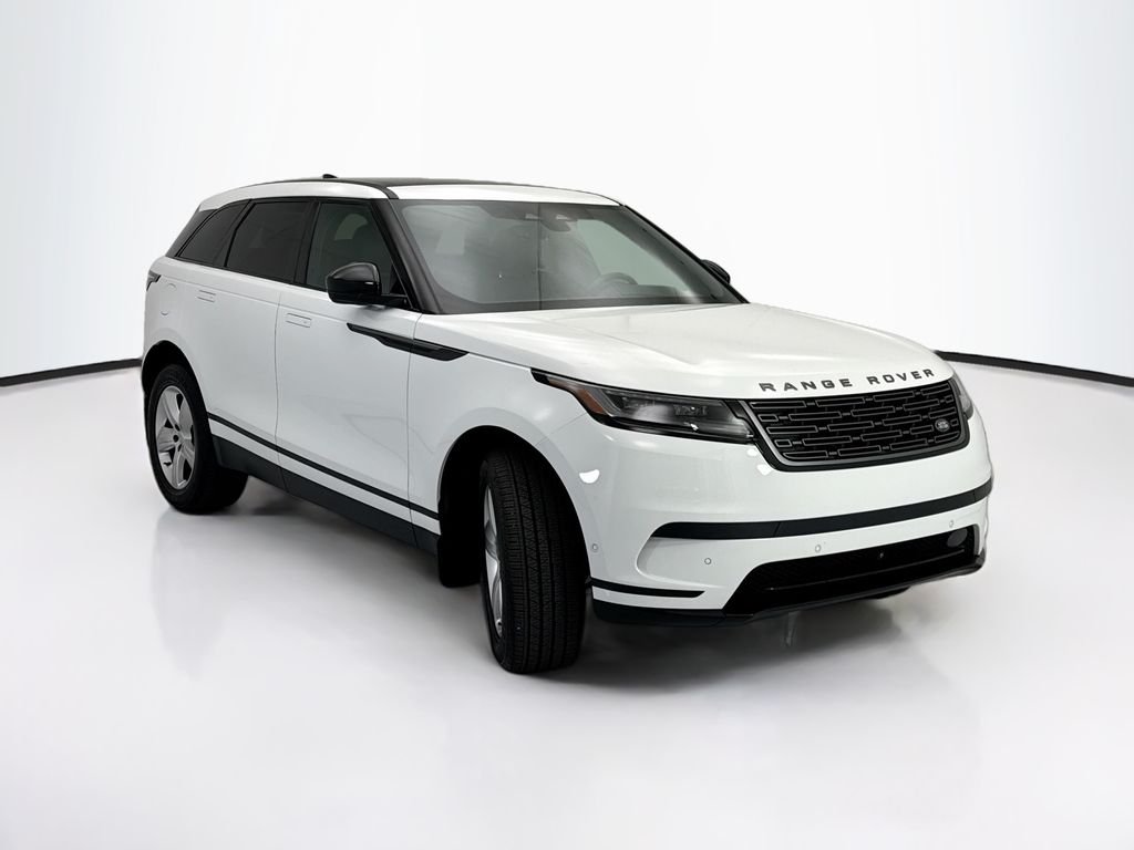 Certified Used 2026 Fuji White Land Rover S image 3
