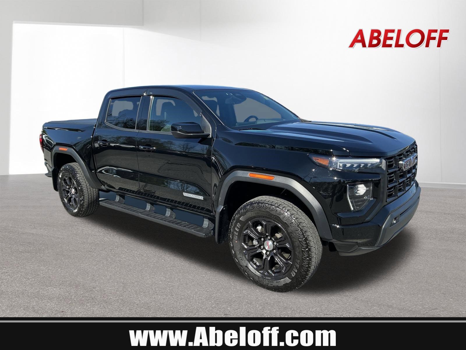 2024 GMC Canyon 4WD Elevation Crew Cab Short Box's photo