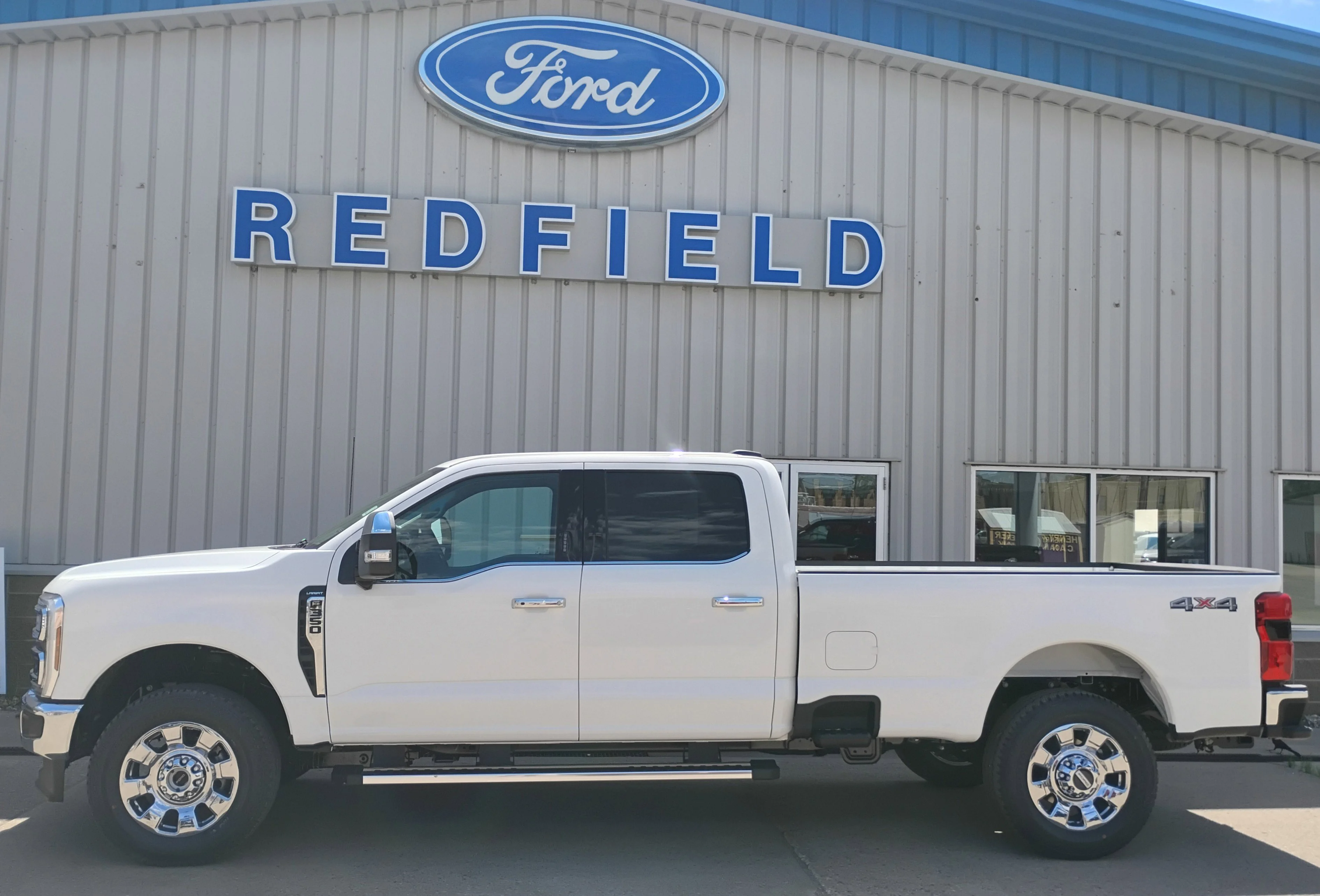 2026 Ford F-350 Lariat 4x4 Crew Cab 8' Box SRW's photo