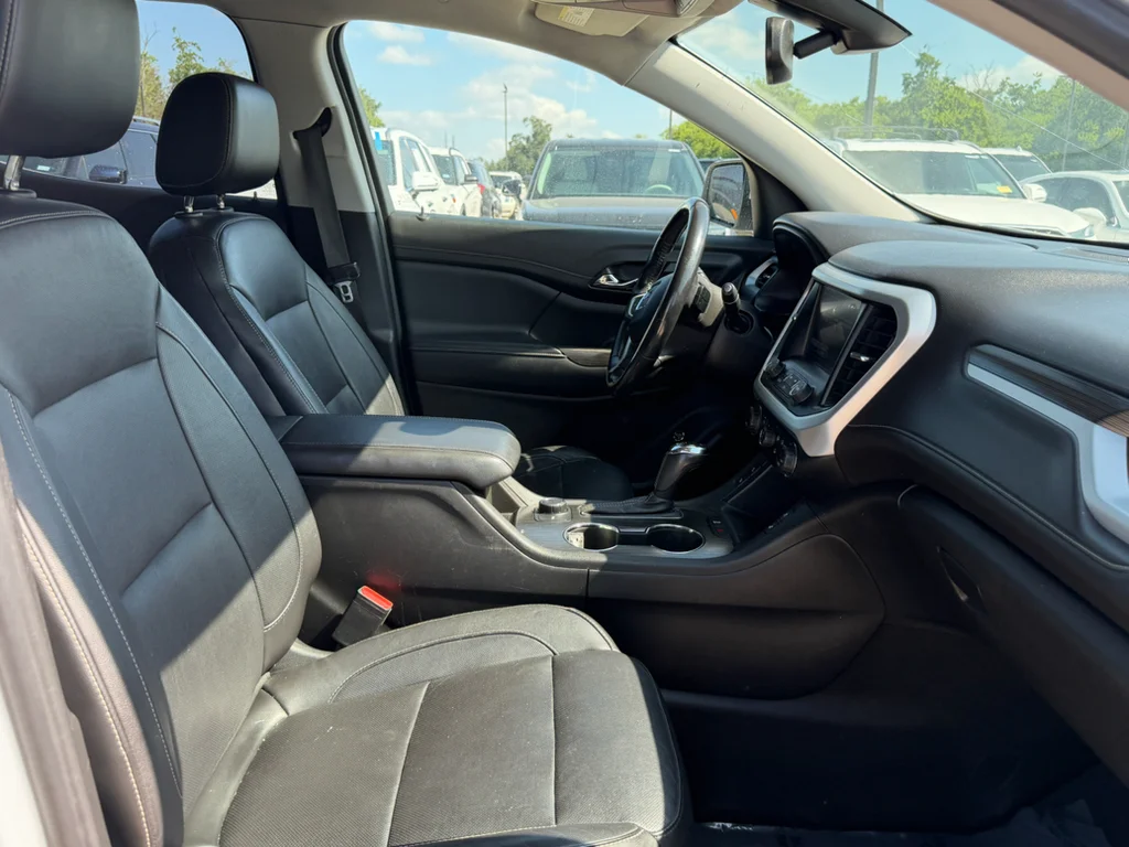 Used 2019 Summit White GMC SLT image 11