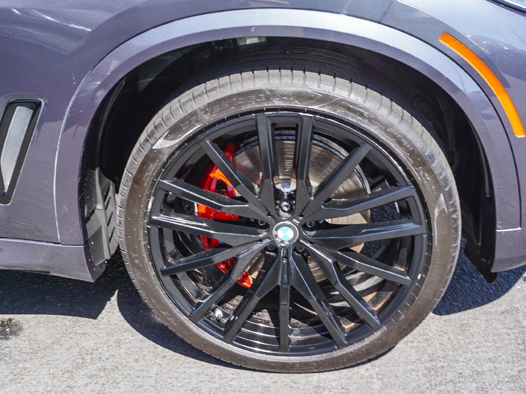Used 2021 Gray Metallic BMW xDrive40i image 10
