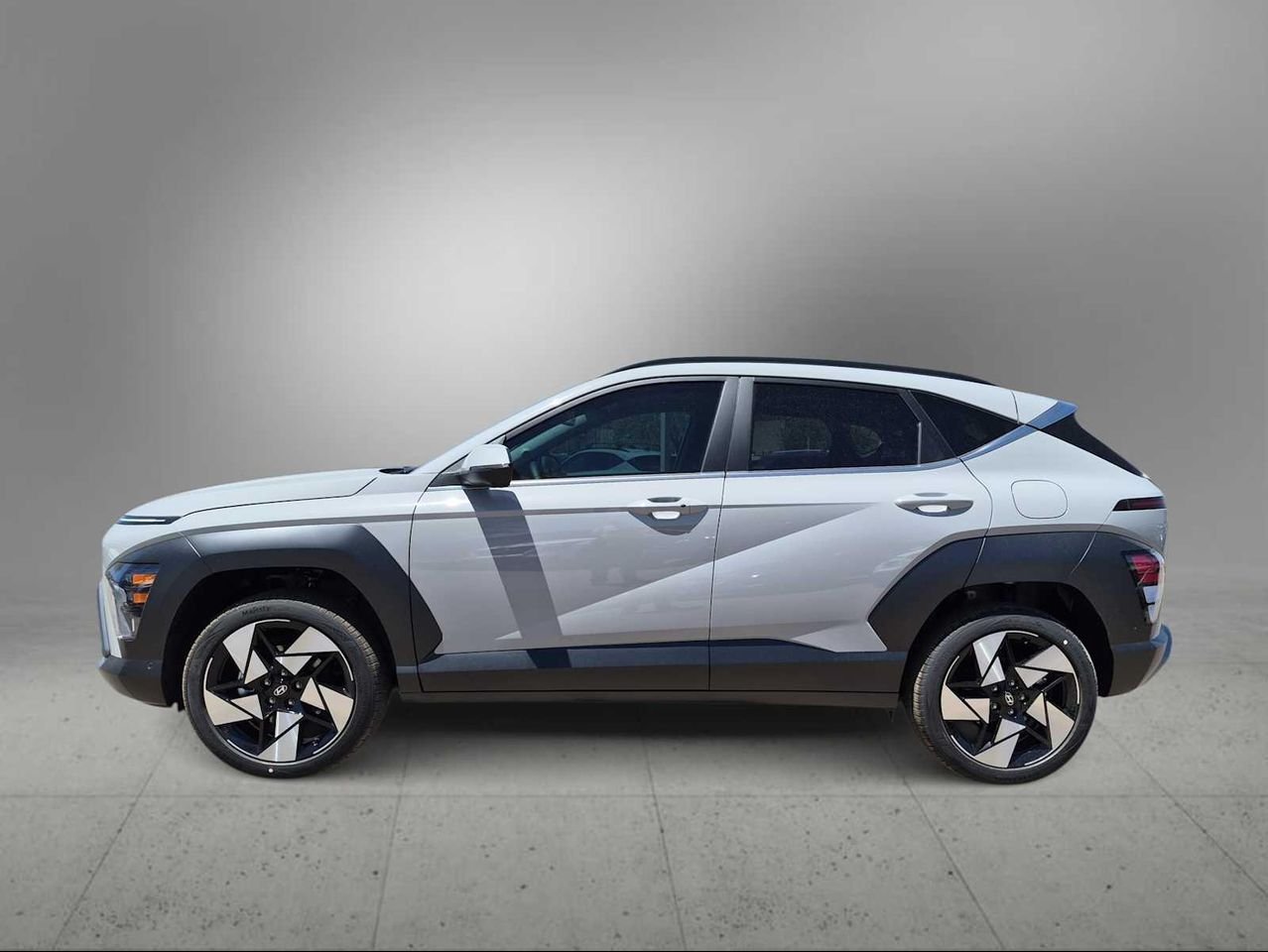 New 2026 Cyber Gray Metallic Hyundai Limited AWD image 5