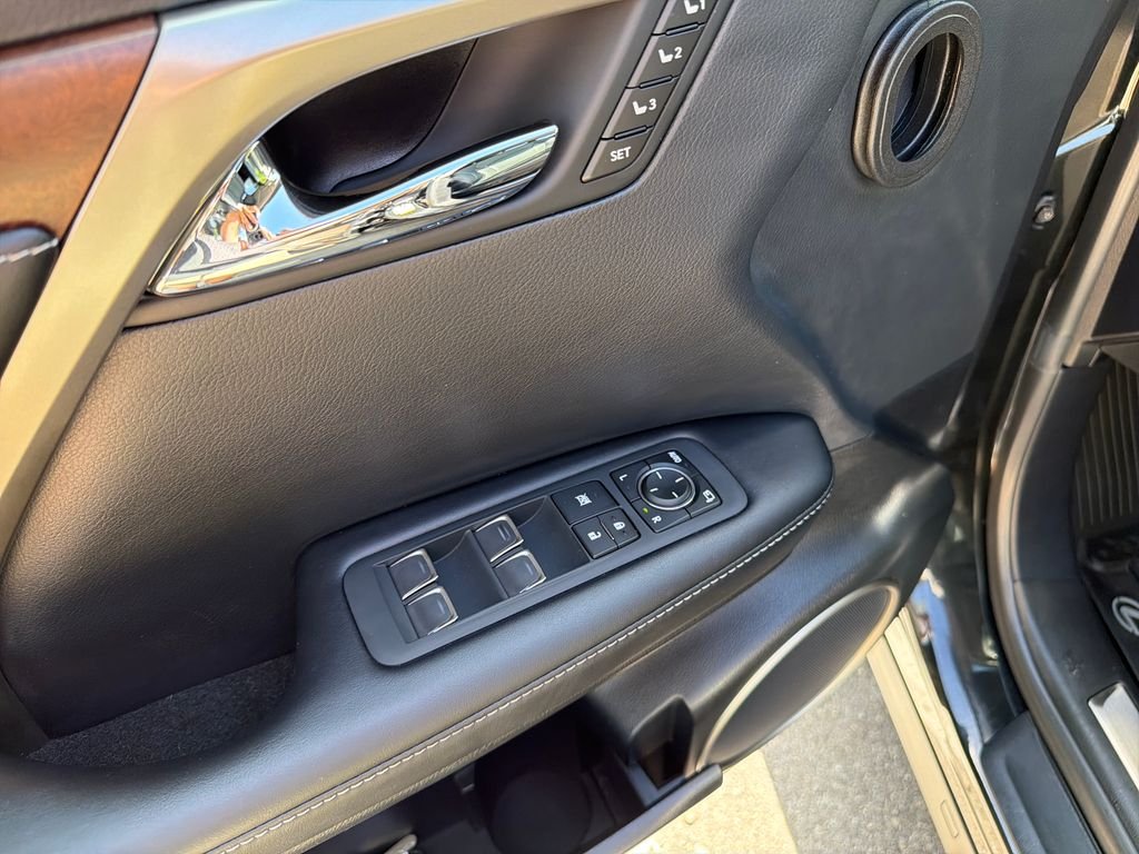 Used 2021 Black Lexus 450hL image 22