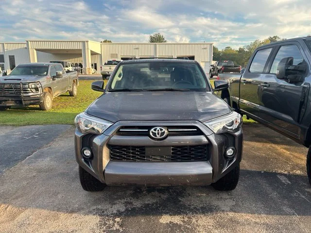 Used 2022 Magnetic Gray Metallic Toyota SR5 image 2