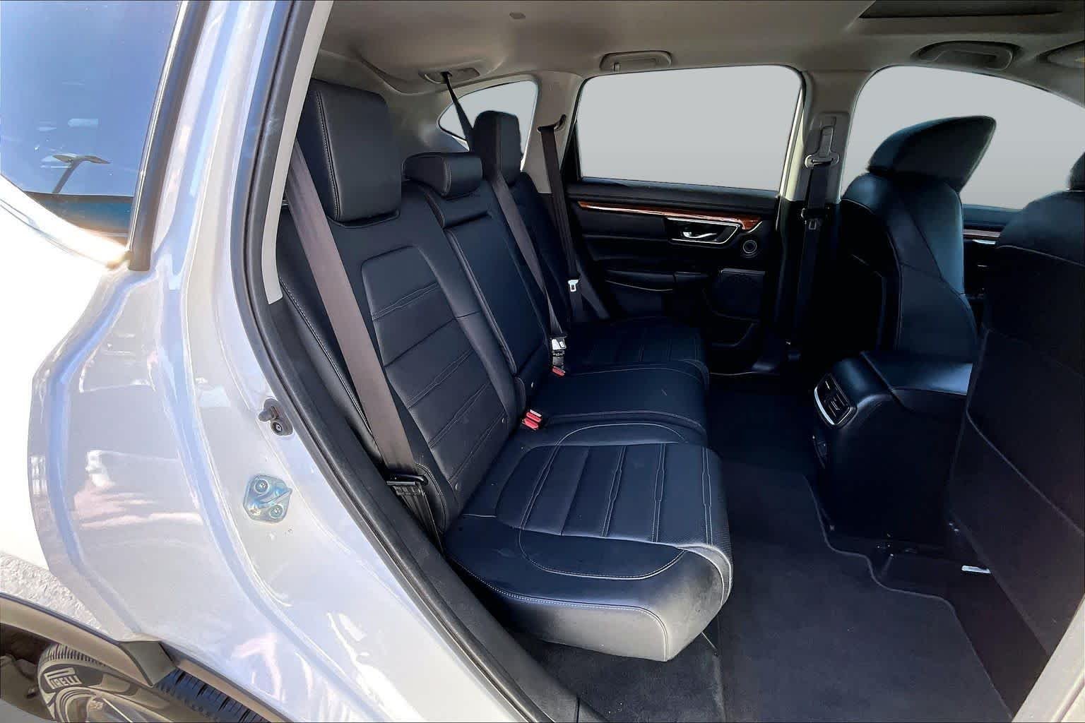 Used 2021 Platinum White Pearl Honda Touring image 20