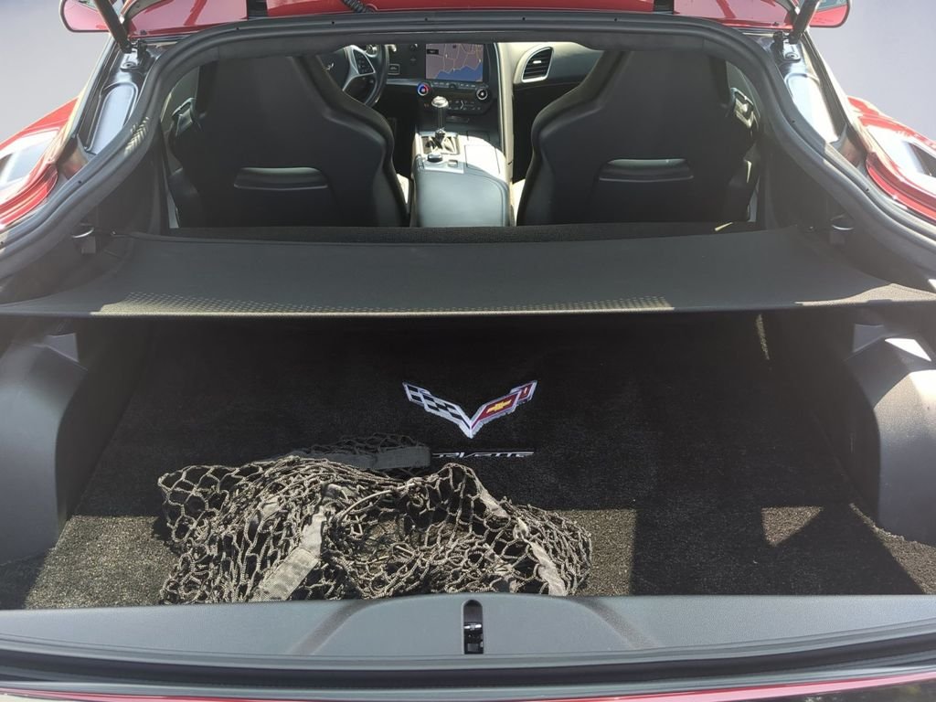 Used 2015 Red Chevrolet Stingray Z51 image 18