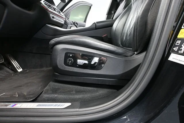 2022 BMW X5 M50i - Photo 23
