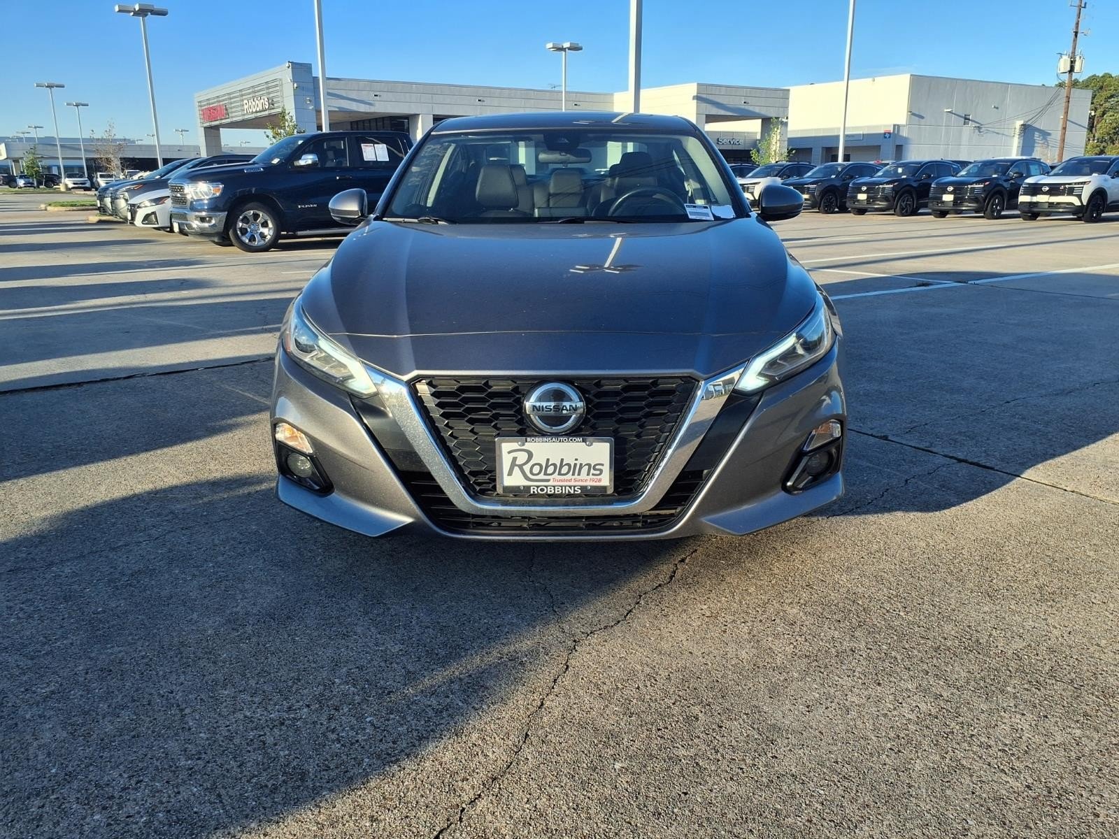2022 Nissan Altima photo 7 of 26