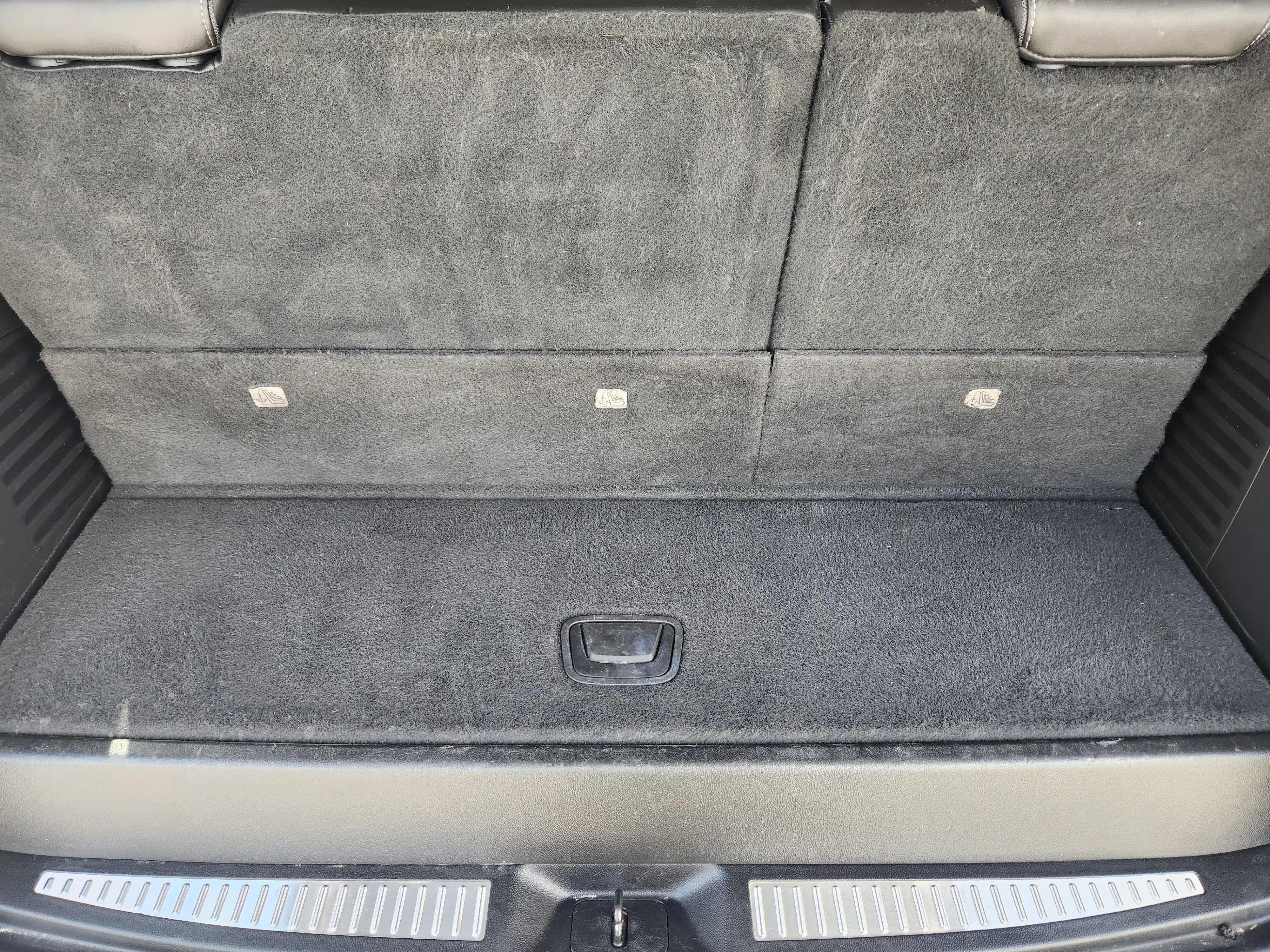 Used 2018 Quicksilver Metallic GMC Denali image 34