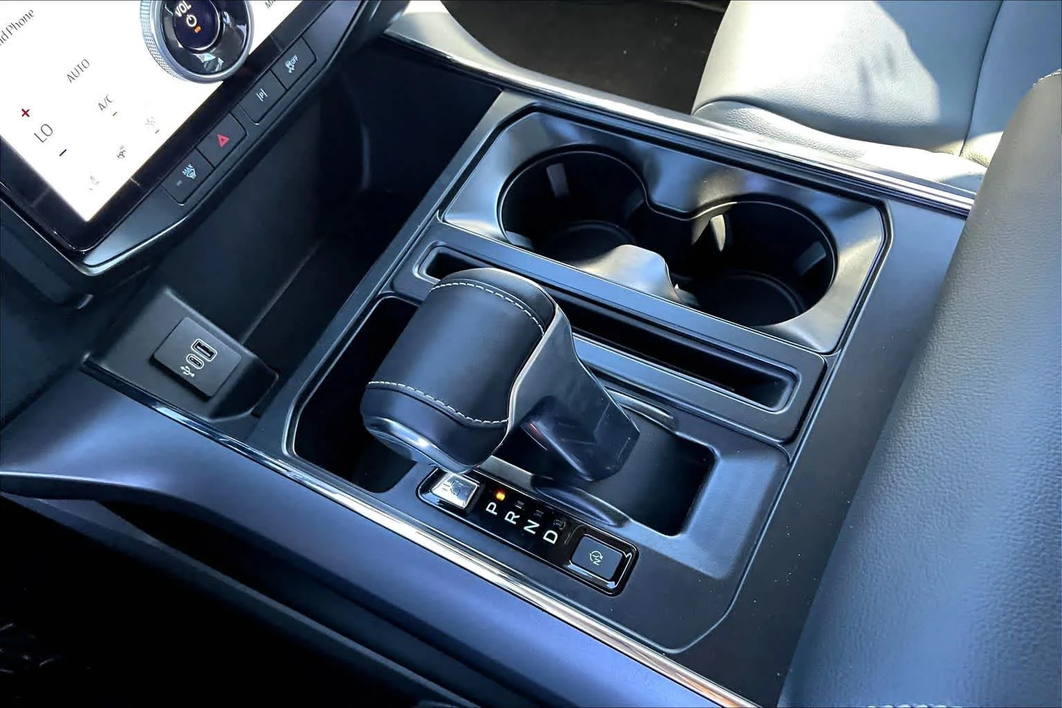 2025 Ford F-150 Lightning Flash - Photo 7