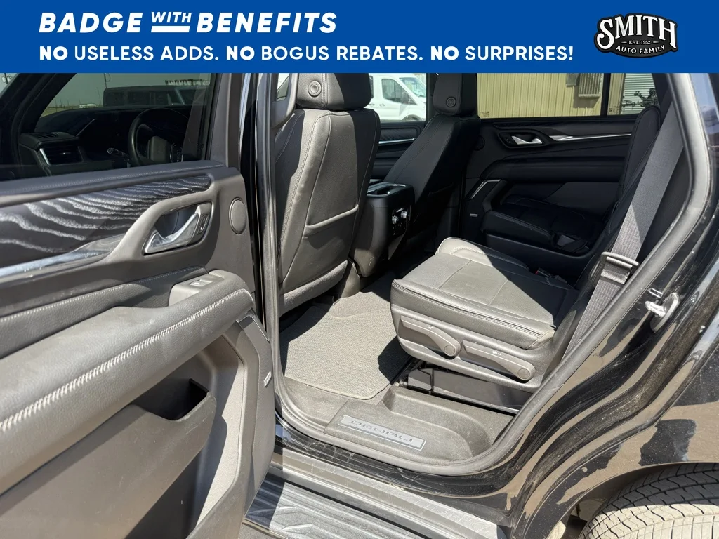 Used 2023 Onyx Black GMC Denali image 13