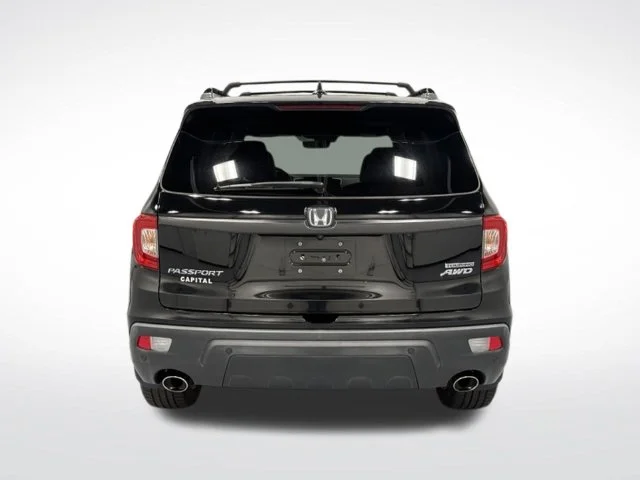 Used 2020 Black Honda Touring image 9