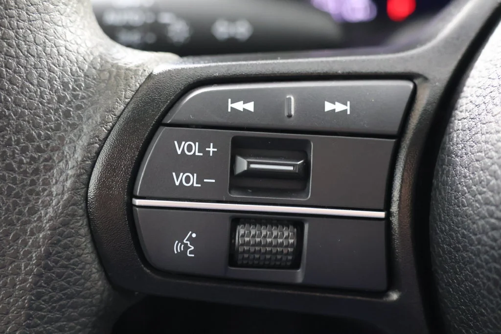 Used 2024 Meteorite Gray Metallic Honda LX image 11