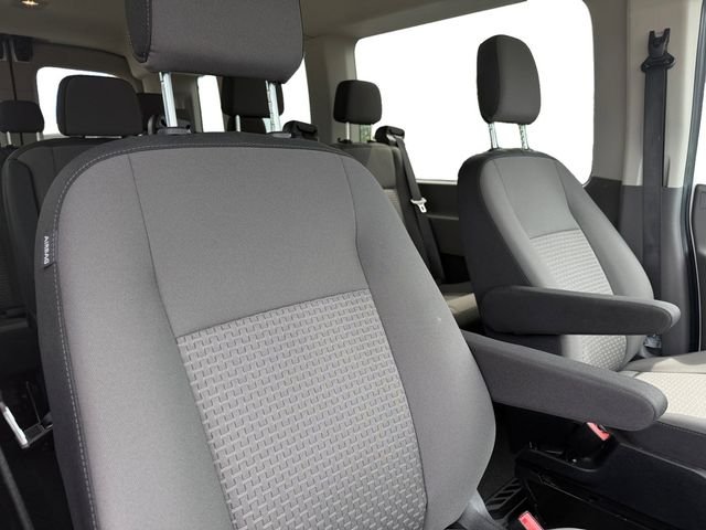 Used 2024 White Ford XLT image 17