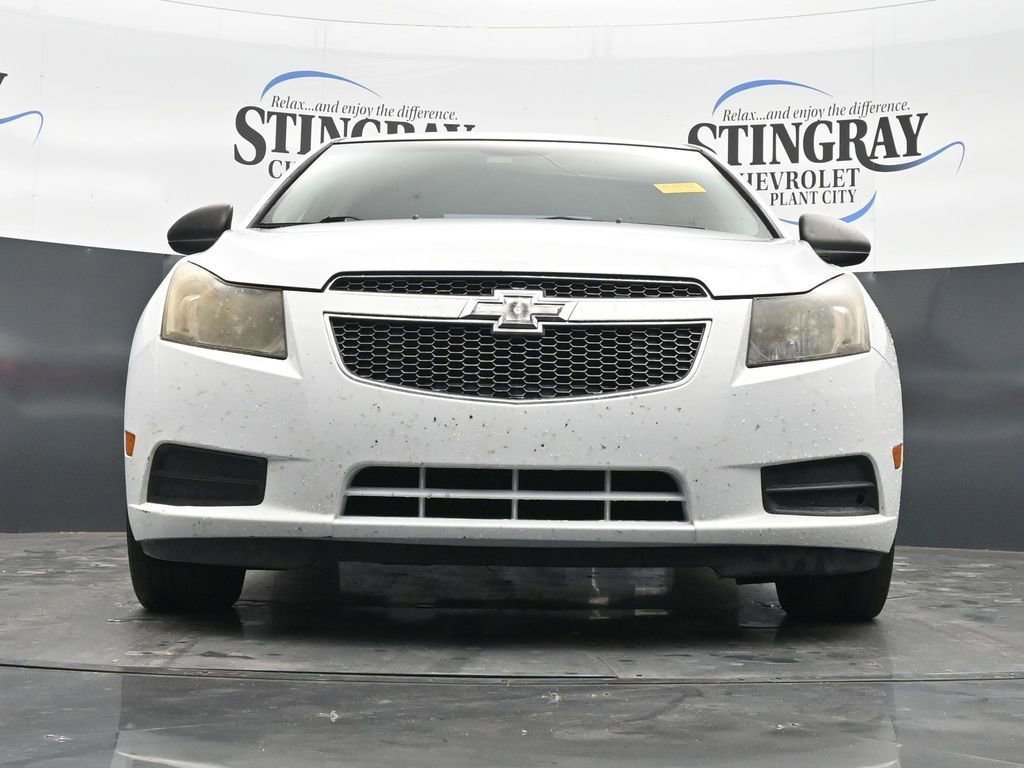 Used 2014 SUMMIT WHITE Chevrolet LS image 27