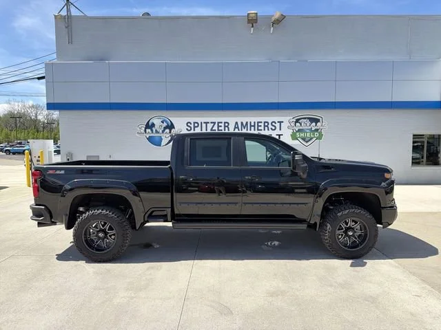 2025 Chevrolet Silverado 2500 HD LT - Photo 10