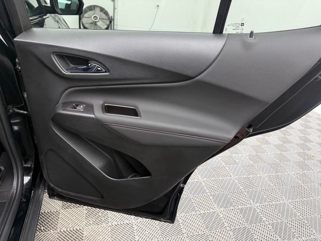 2022 Chevrolet Equinox RS - Photo 32