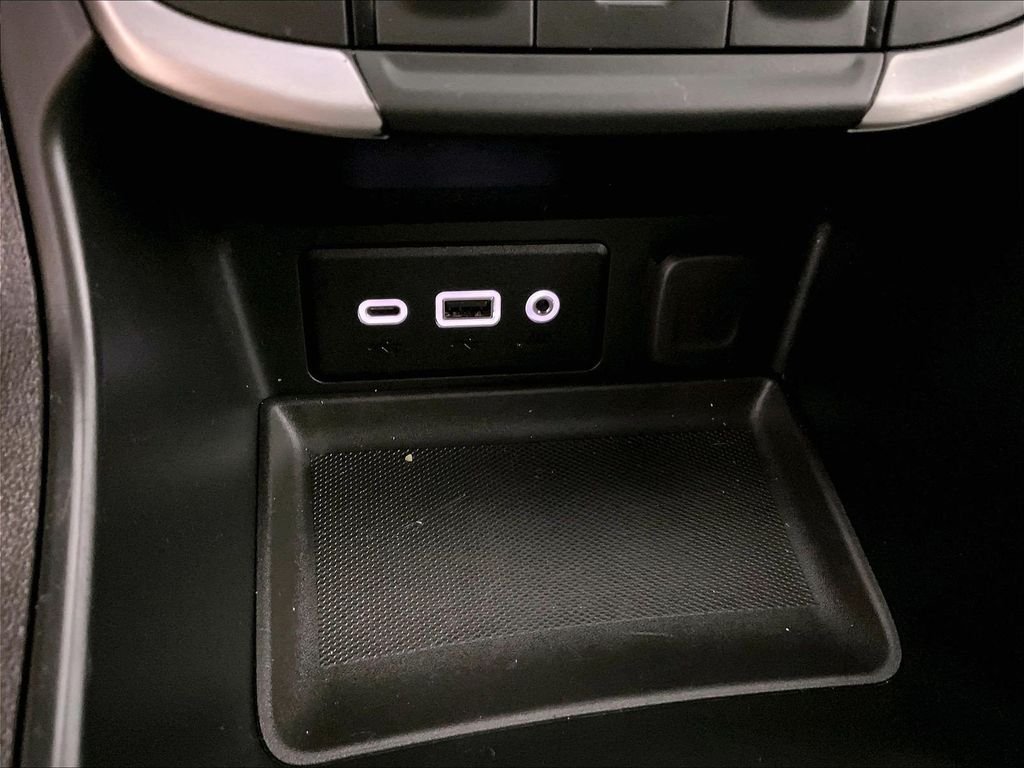 Used 2024 Blue GMC SLE image 27