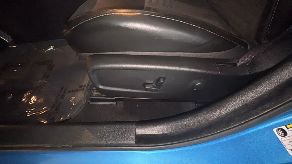 Used 2023 Blue Dodge R/T Scat Pack image 30