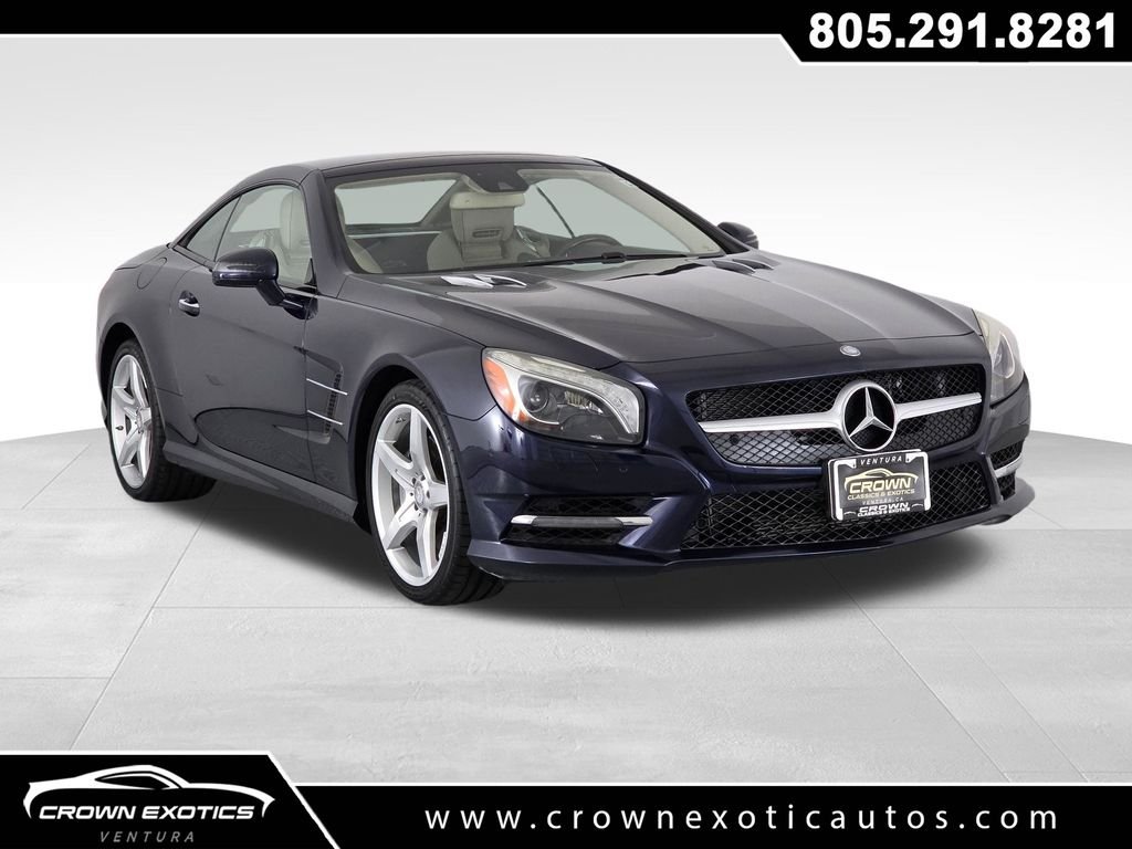 Used 2014  Mercedes-Benz SL 550 image 16