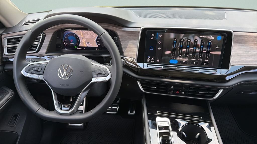 2026 Volkswagen Atlas SEL Premium R-Line - Photo 18