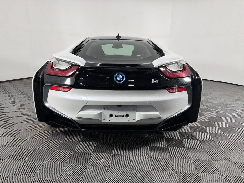 Used 2019 White BMW Base image 6