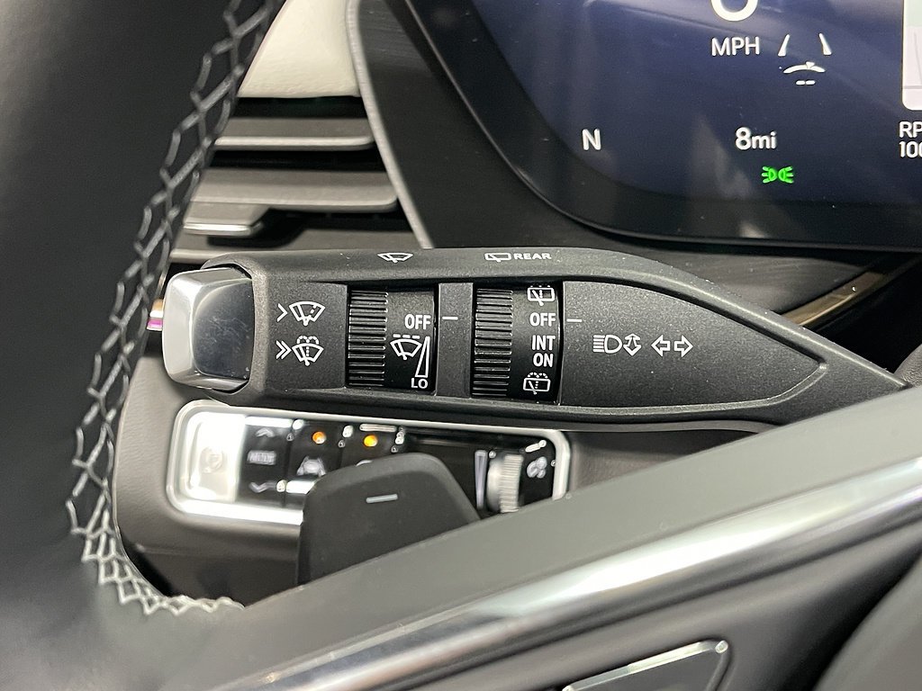 New 2026 Ebony Twilight Metallic Buick Avenir image 32
