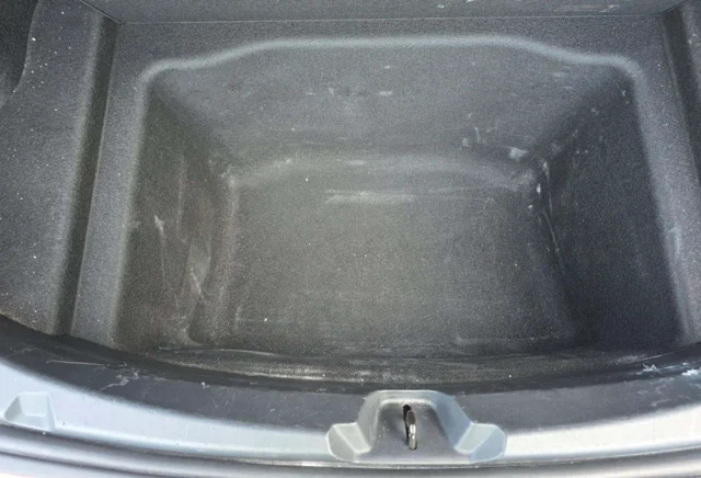 Used 2021  Tesla Long Range image 8