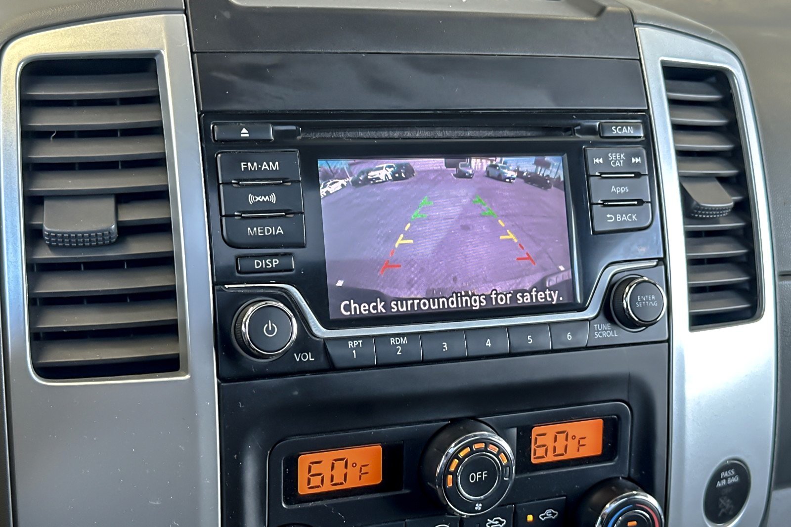 Used 2016  Nissan SV image 17