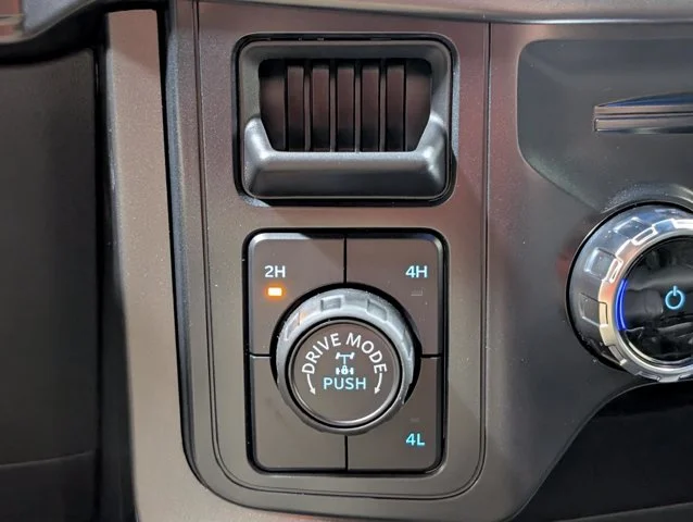 New 2026 Agate Black Metallic Ford Tremor® image 44
