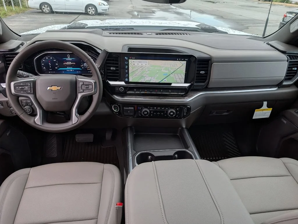 New 2026 Summit White Chevrolet LTZ image 27