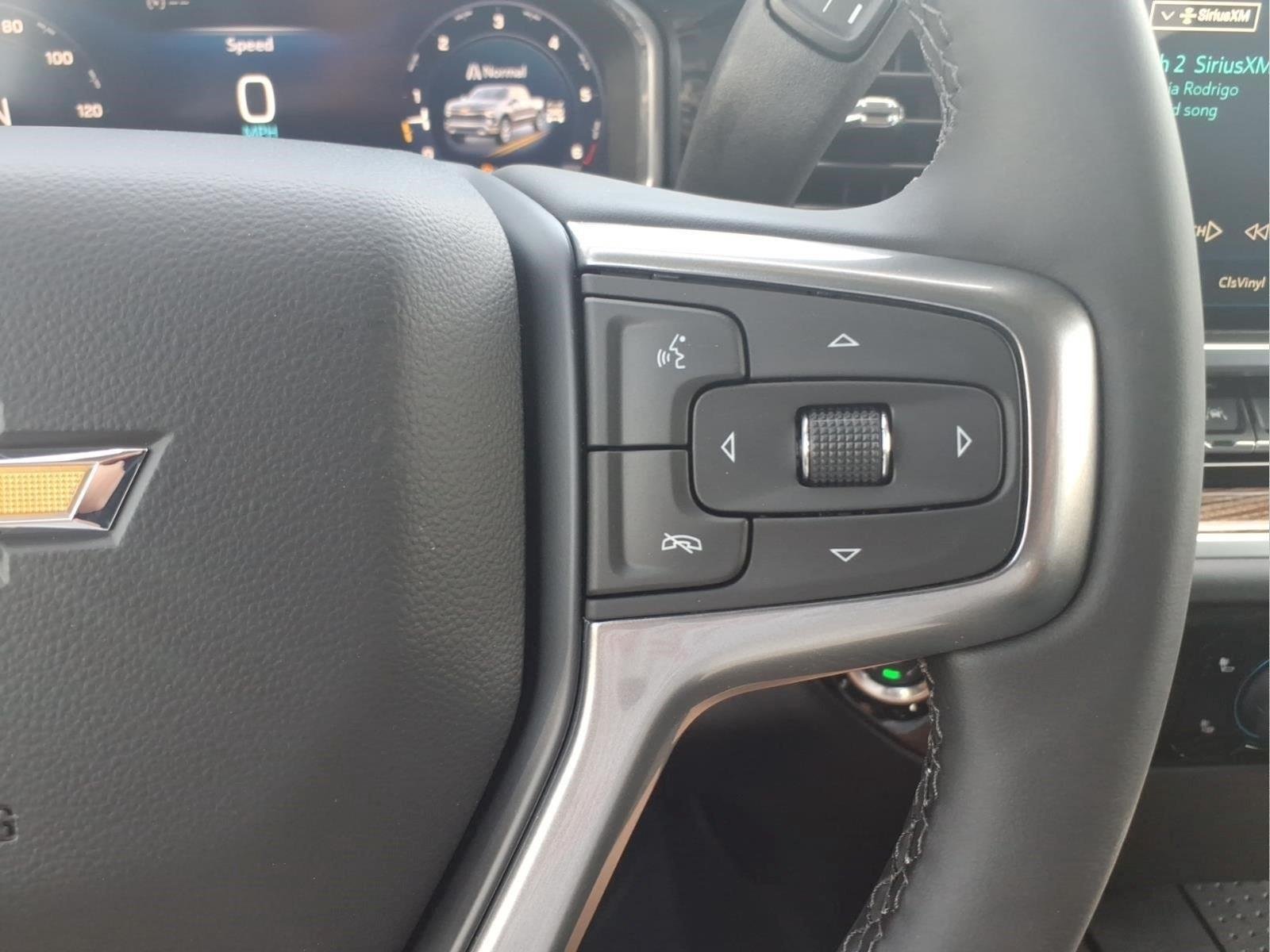 New 2026 Sterling Gray Metallic Chevrolet LT image 20