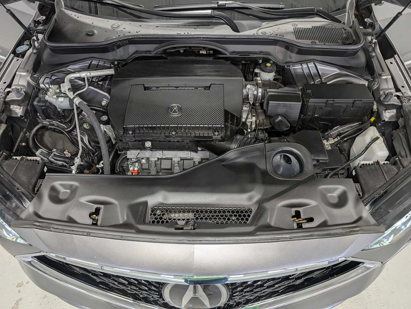Certified Used 2022 Liquid Carbon Metallic Acura SH-AWD TECH image 14