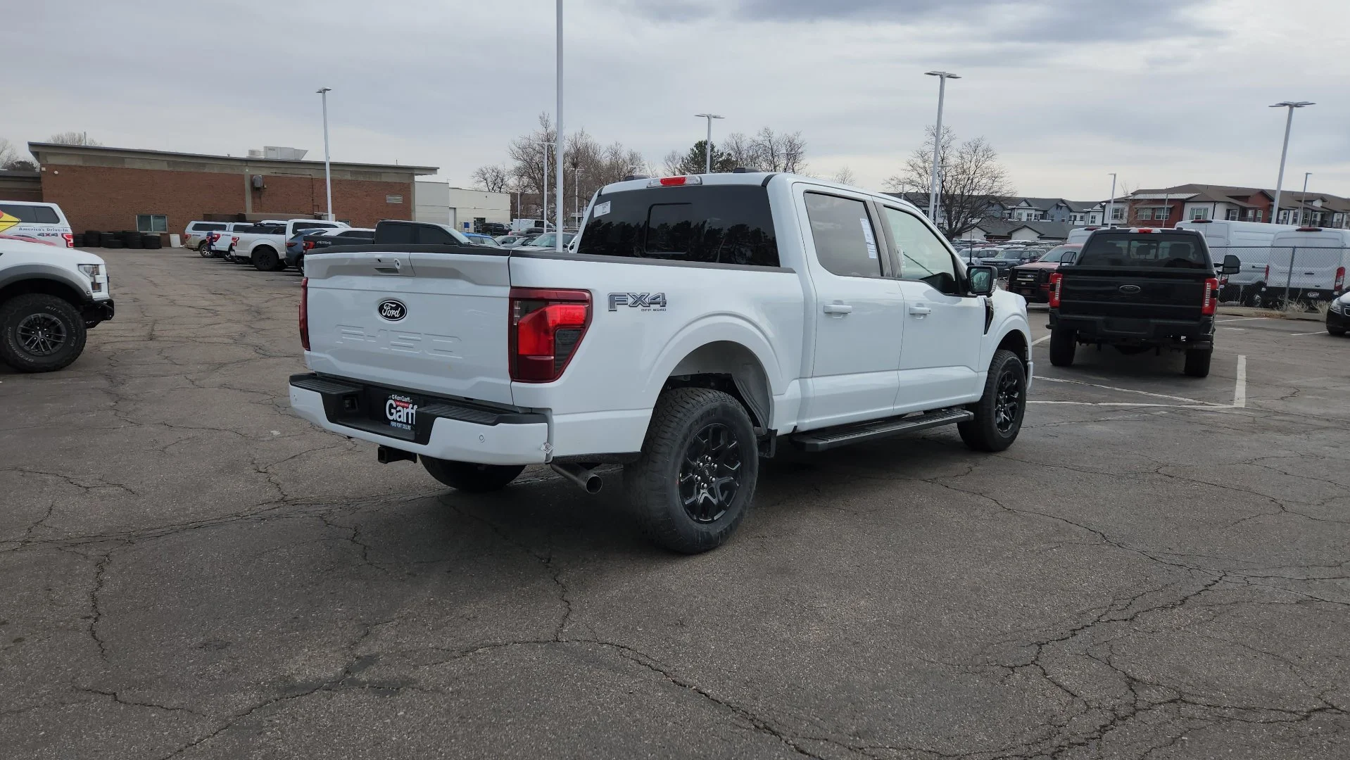 New 2026 Oxford White Ford XLT image 15