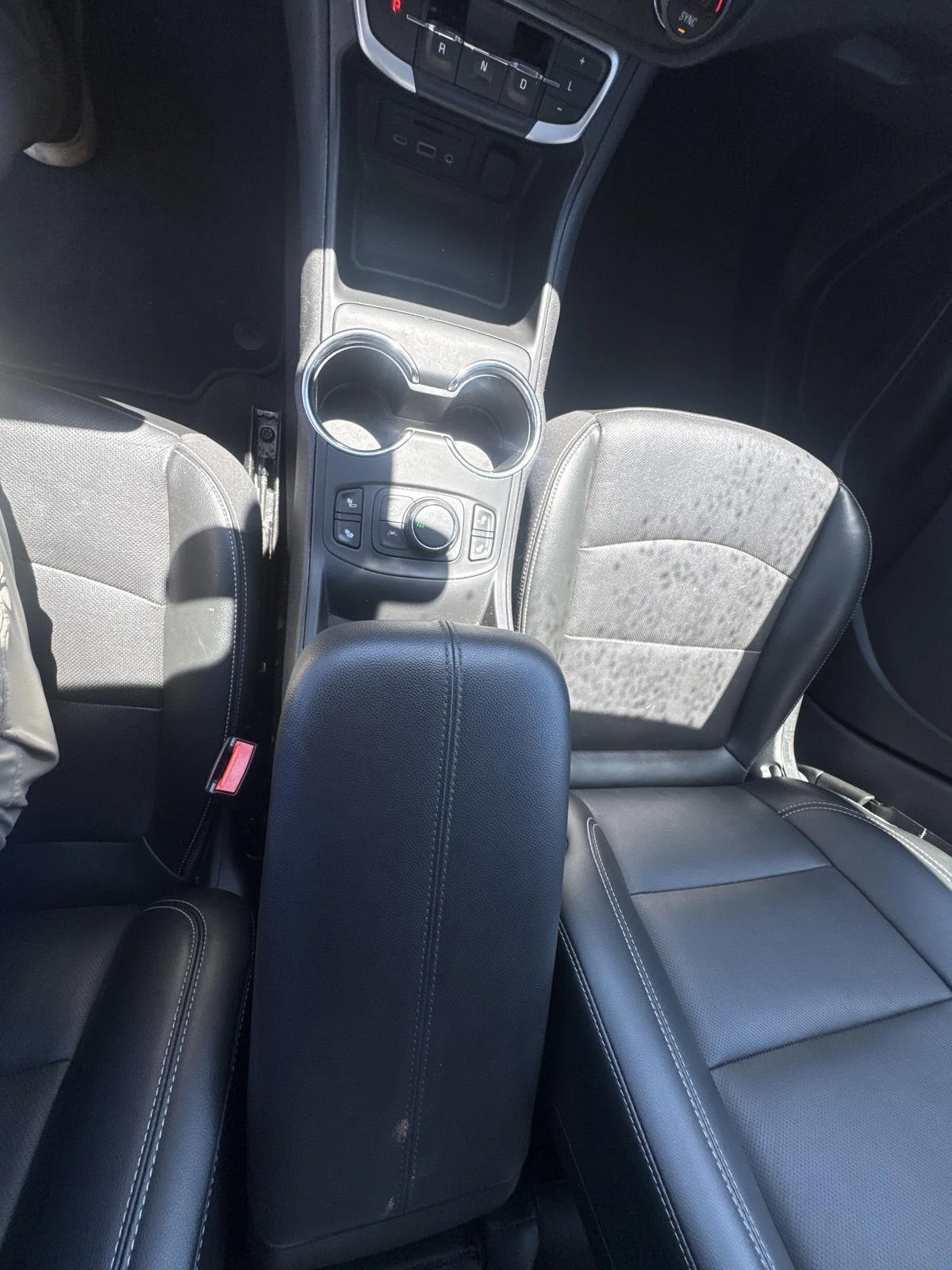 Used 2022 Summit White GMC SLT image 27