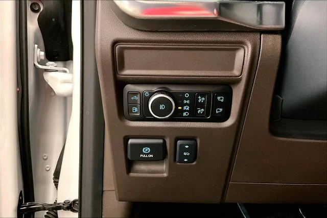 Used 2025 Star White Metallic Tri-Coat Ford King Ranch image 42