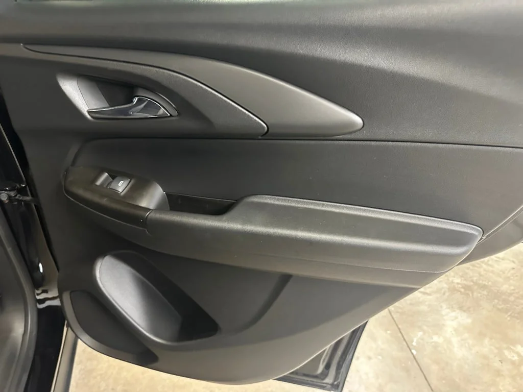 2023 Chevrolet TrailBlazer LT - Photo 26