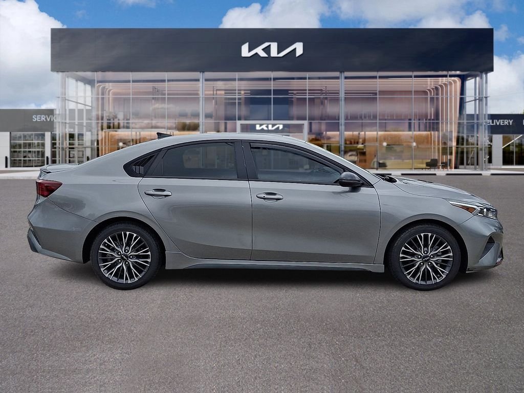 Used 2023 Gray Kia GT-Line image 8