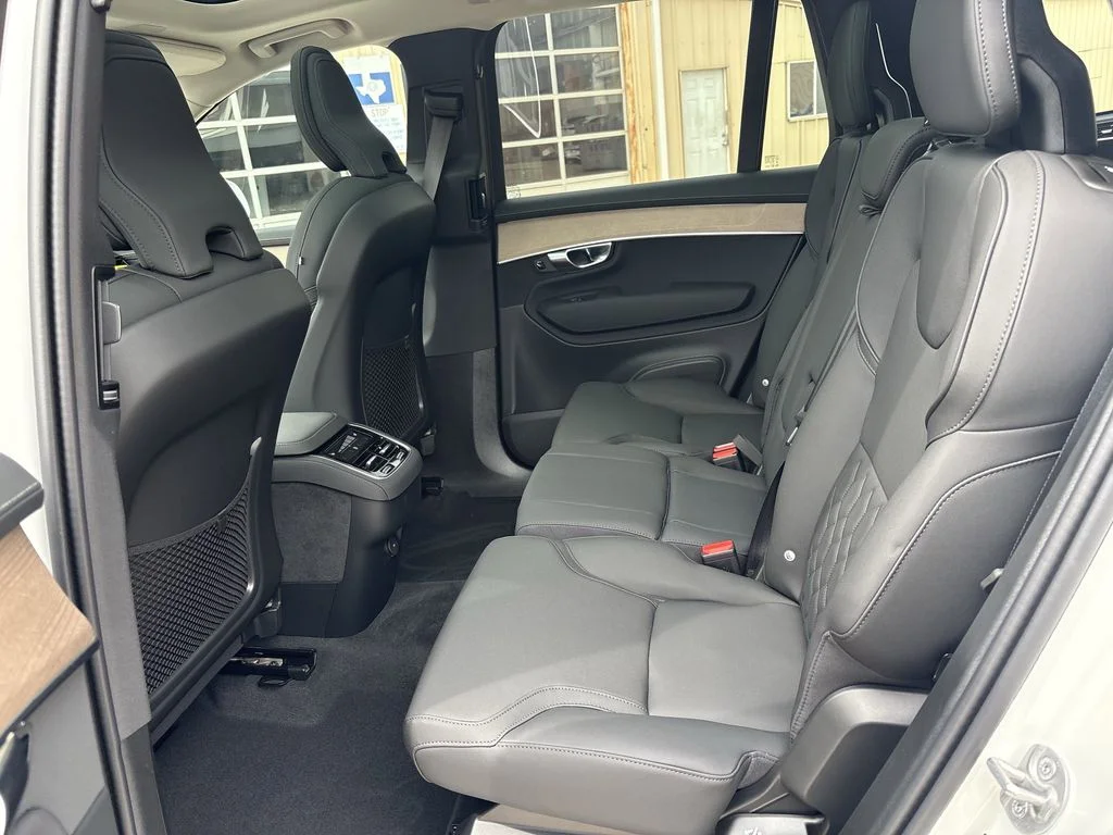 New 2026 Crystal White Volvo Plus image 24