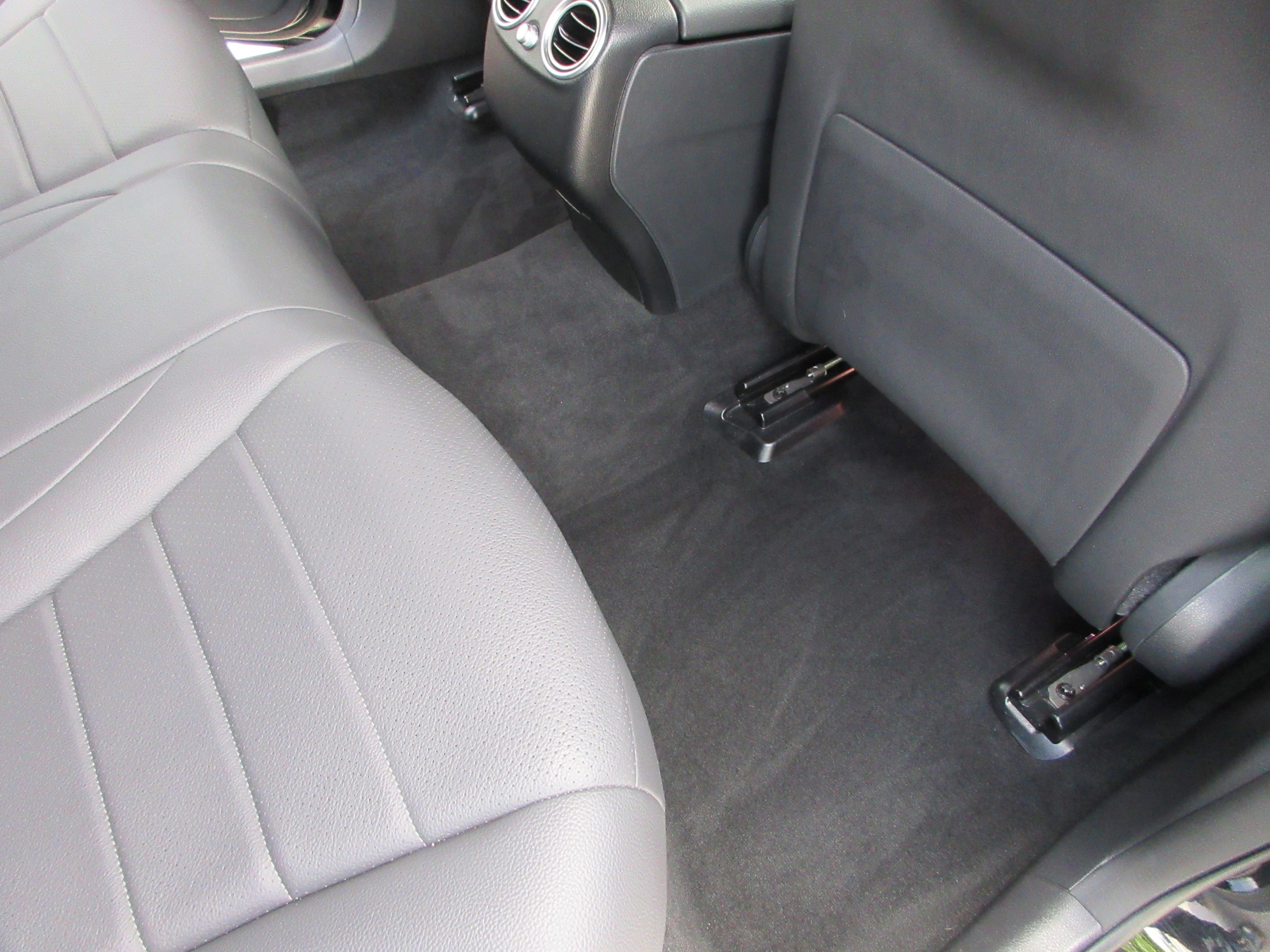 Used 2020 Black Mercedes-Benz GLC 300 Coupe image 21