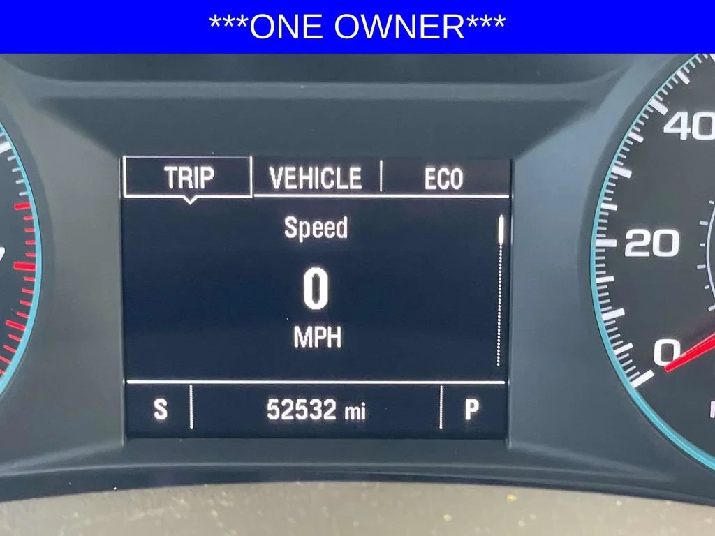 Used 2025 Summit White Chevrolet 1LT image 20
