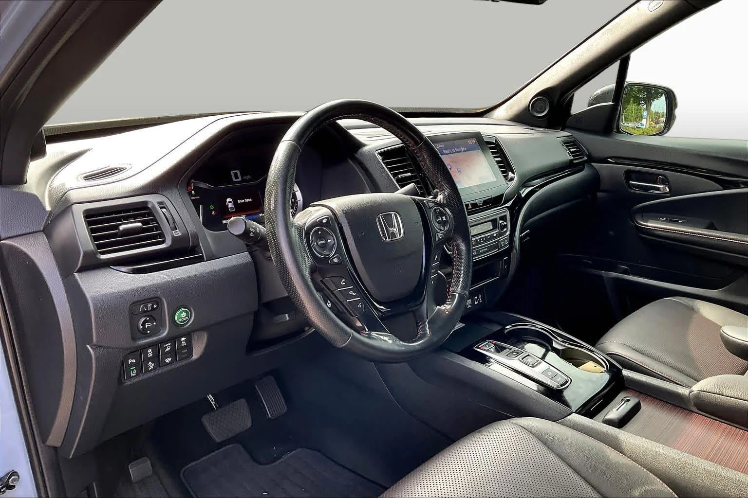 Used 2022 Sonic Gray Pearl Honda Black Edition image 18