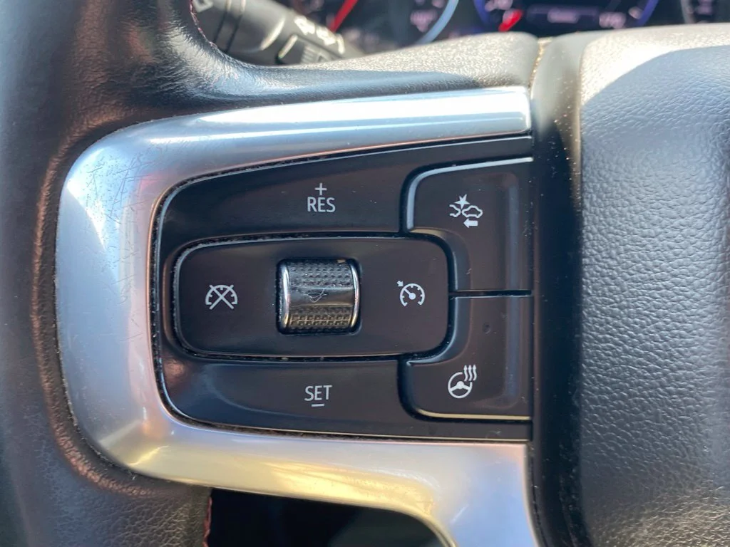 Used 2020 Red Chevrolet RS image 26