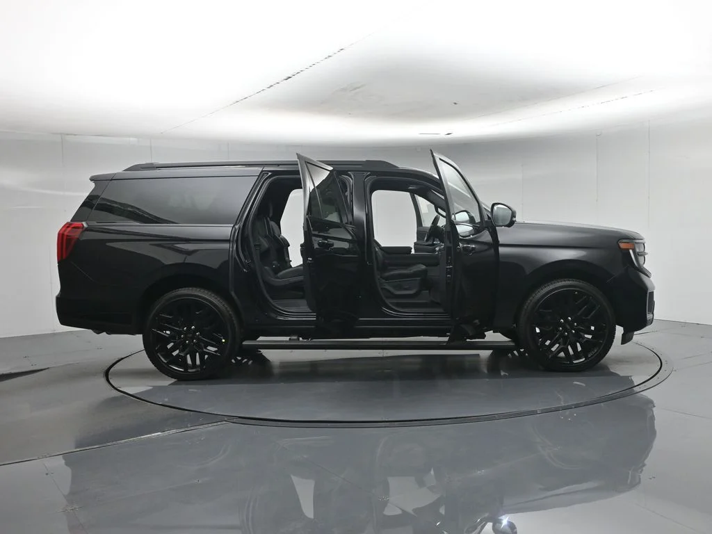 New 2027 Agate Black Metallic Ford Platinum image 4